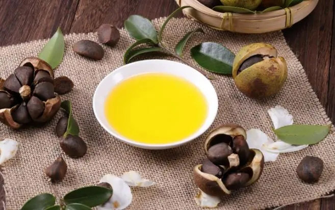 喝油茶面有何好處？主要好處是清熱解毒，止渴消暑適宜人群